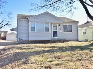 3124 N Twelve Oaks Dr, Peoria, IL