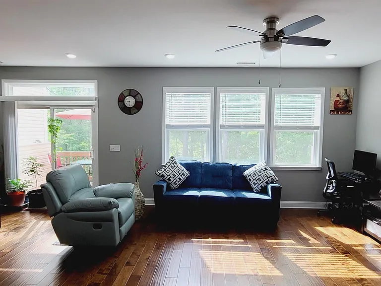 529 Buhrstone Mill Dr — Photo 24