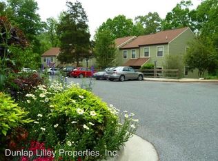 201 Cedarwood Ln APT B, Carrboro, NC 27510