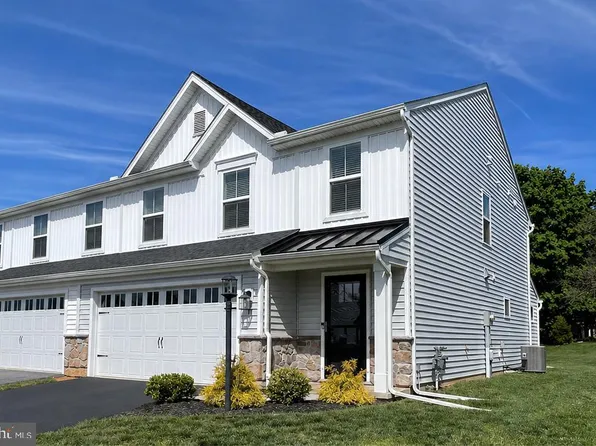 11 Shillington Ln, Carlisle, PA 17013