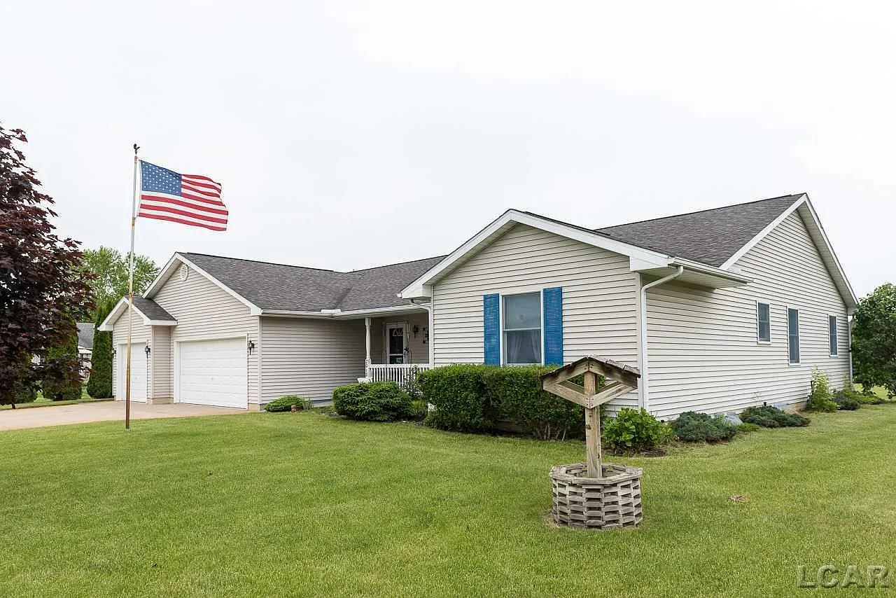 2018 Friar Tuck Cir photo 1
