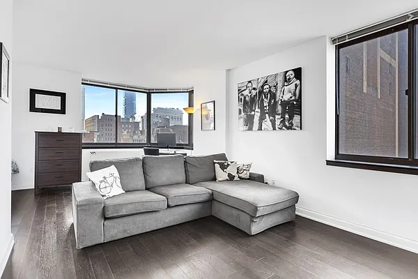 Rented by Cooper & Cooper Real Estate | media 1