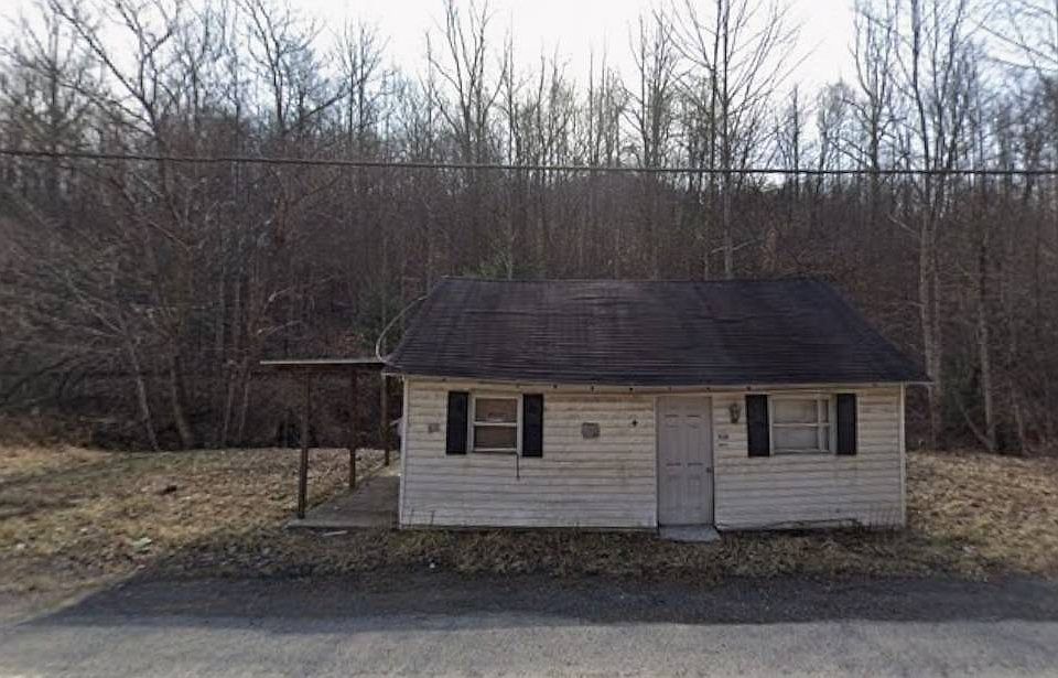 2nd image of 9340 Poplar Gap Rd