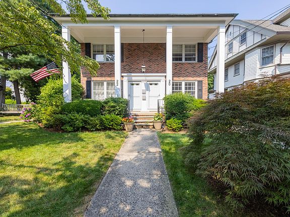 2nd image of 20 Kraft Ave