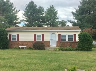 996 Sunburst Rd, Evington, VA 24550