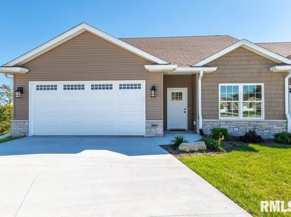 604 Titus Ct, Leclaire, IA 52753