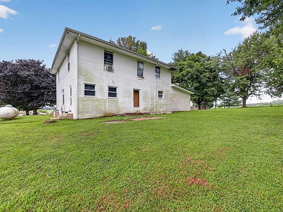 5th image of 1325 Fleenor Rd