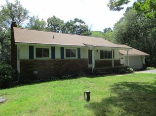 12088 Foley Rd, Fenton, MI 48430