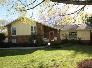 1105 Terra Rosa Dr, Knoxville, TN 37932