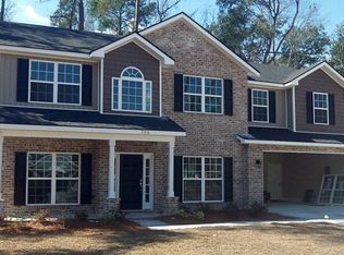 720 Eden Ln, Hinesville, GA 31313