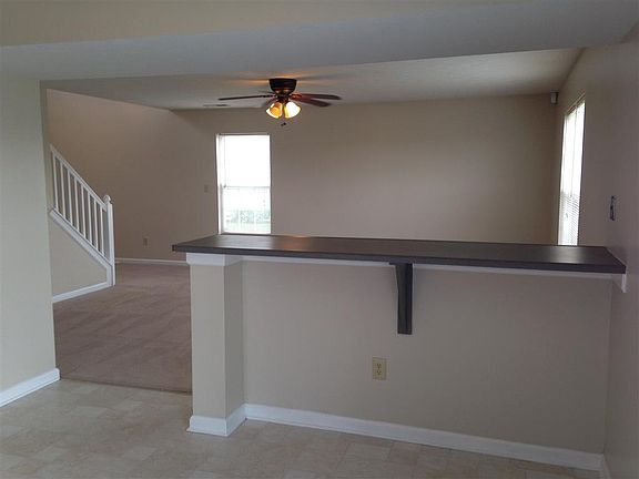 3rd image of 6717 W Longview Dr