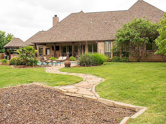 5th image of 8148 Shadywood Ln
