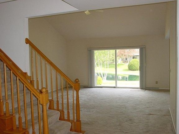 2nd image of 10118 N Gettysburg Ct