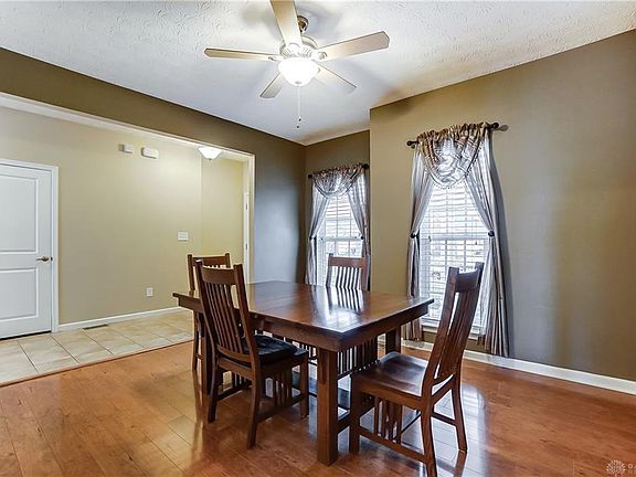 4th image of 5059 Meadowview St