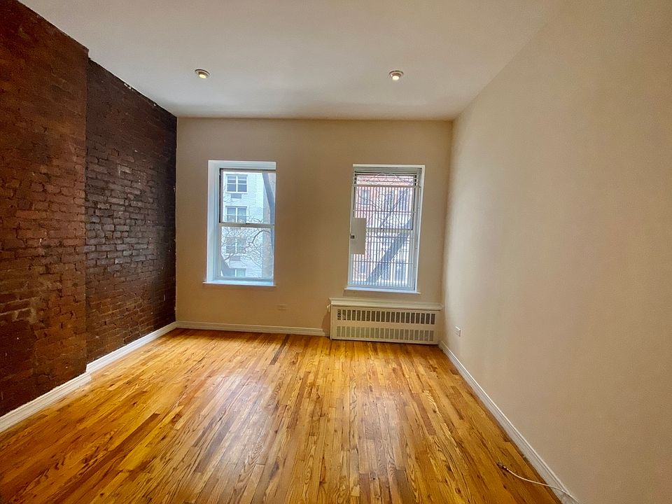 1st image of 150 E 83rd St APT 3D