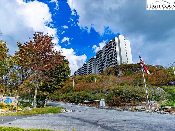 2nd image of 303 Sugar Top Drive #1-2116