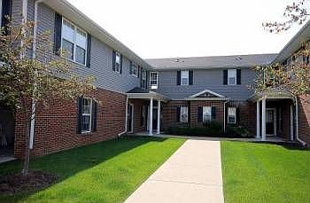 1st image of 103 Portsmouth Ln Unit 5