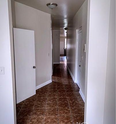 5th image of 5250 S King Dr APT 2B