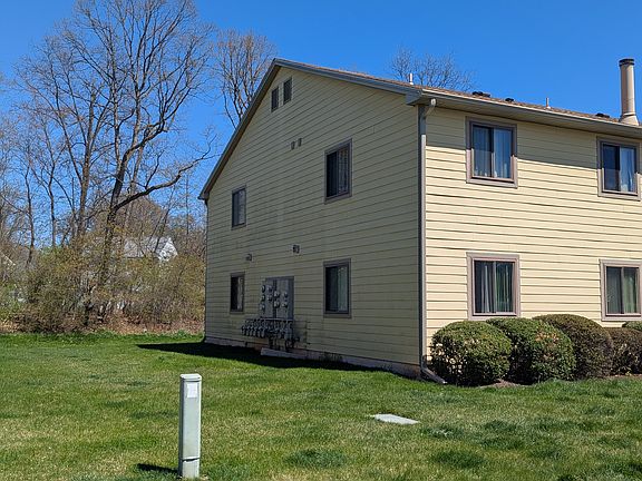 2nd image of 1616 Morris Ct