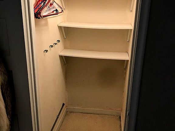 3rd image of 801 Humboldt St
