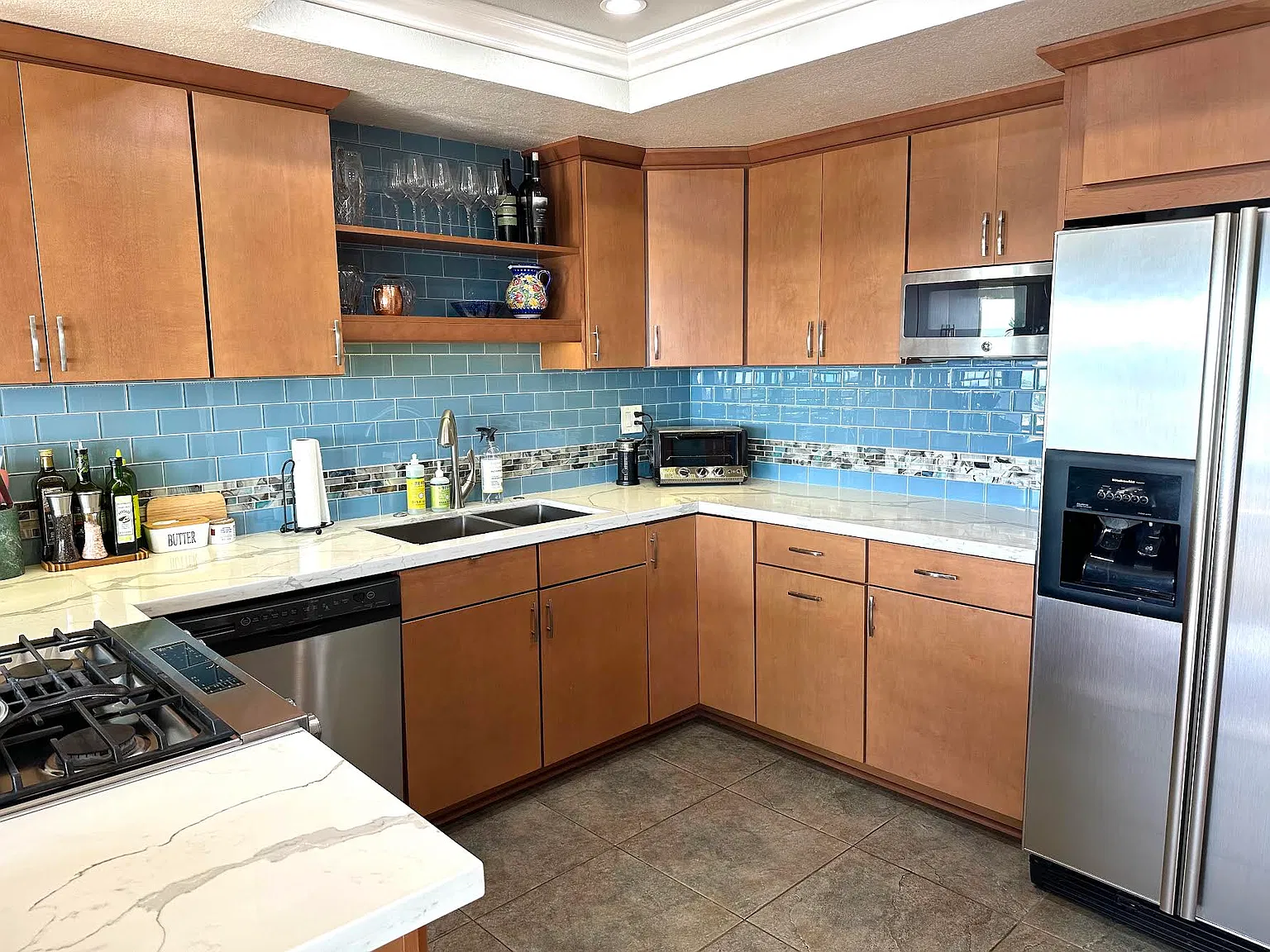 3 bed, 1554 sqft, $6,400 — Photo 3