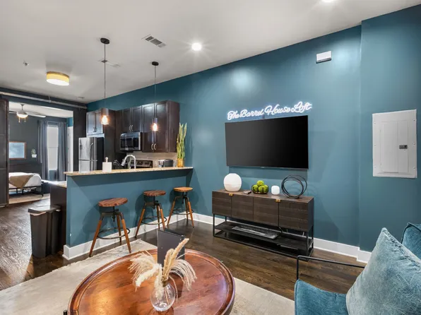 210 30th Ave N APT 312, Nashville, TN 37203