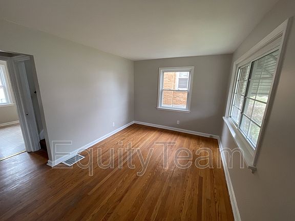 2nd image of 6522 Betts Ave