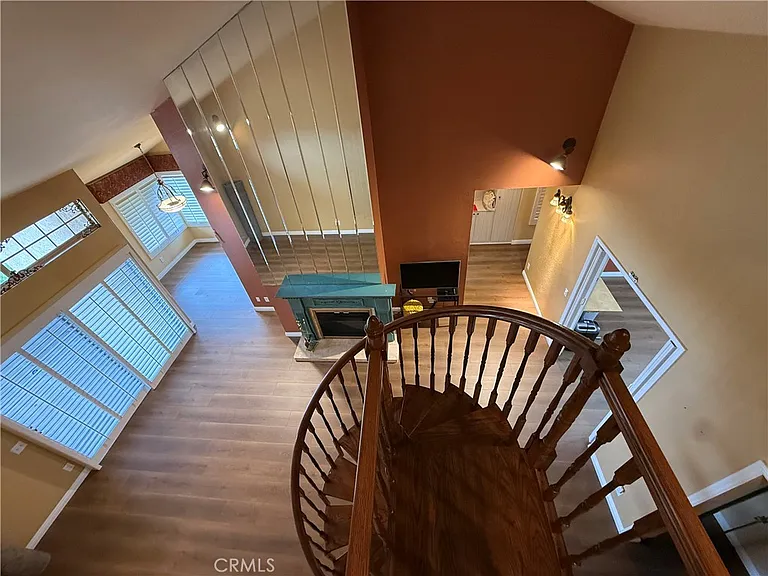 2226 Calle Leon — Photo 13