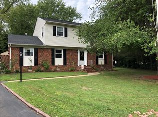 9425 Farmington Dr, Henrico, VA 23229