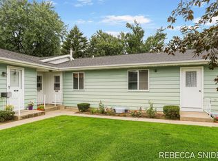 5692 Leisure South Dr SE, Kentwood, MI 49548