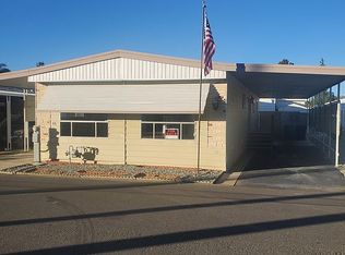 725 W Thornton Ave SPACE 86, Hemet, CA 92543