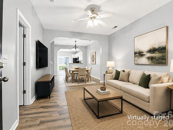 2nd image of 1011 Laparc Ln
