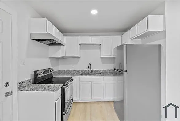 2 bed, 750 sqft, $1,150 — Photo 2