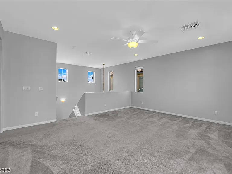 455 Astillero St — Photo 4