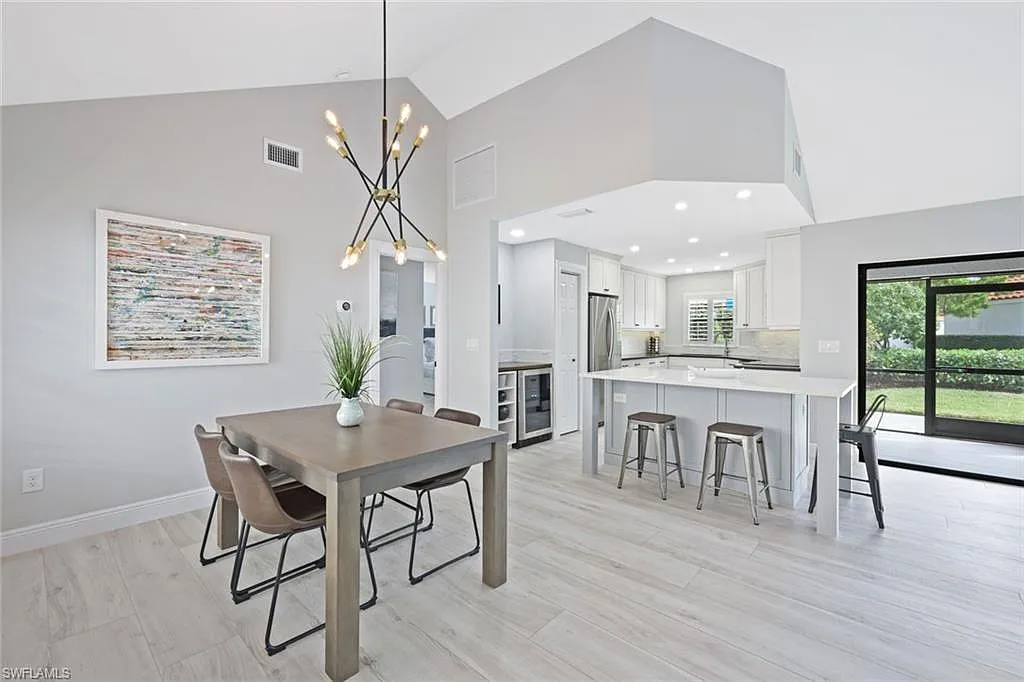 2 bed, 2.0 bath, 1347 sqft, $8,500 — Photo 1