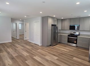 1695 N Oxford Ave #2, Pasadena, CA 91104