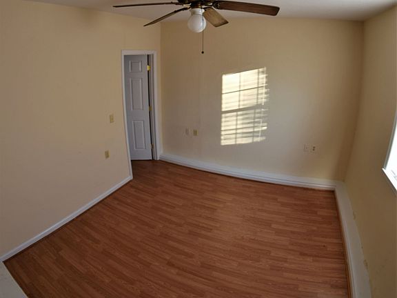 5th image of 2373 Crescent Club Dr