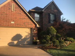 304 S Poplar Ave, Broken Arrow, OK 74012
