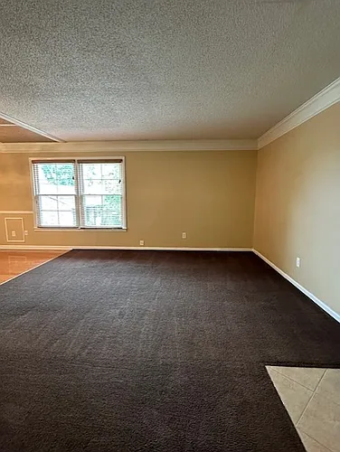 801 Eastmont Dr #102 Photo 1