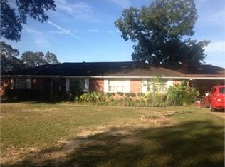 206 Martha St, Clanton, AL 35045