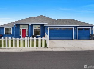 1011 8th Avenue NE, Ephrata, WA 98823