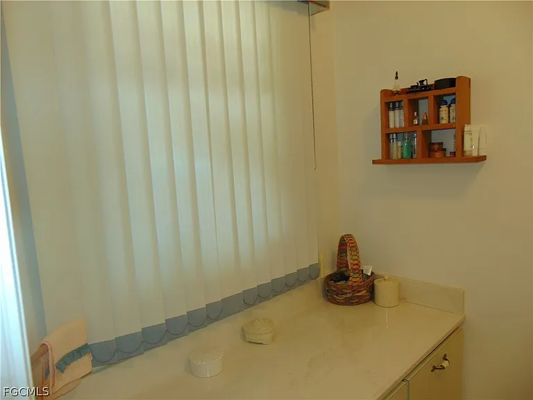 1092 Riverbend Dr — Photo 19