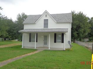 200 N Main St, Ellis Grove, IL 62241