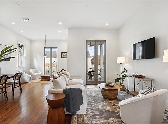 5th image of 3801 Annunciation St