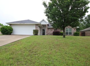 20670 Bluegrass Cir, Flint, TX 75762