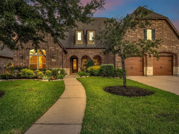 8723 Long Cross Dr, Richmond, TX 77406