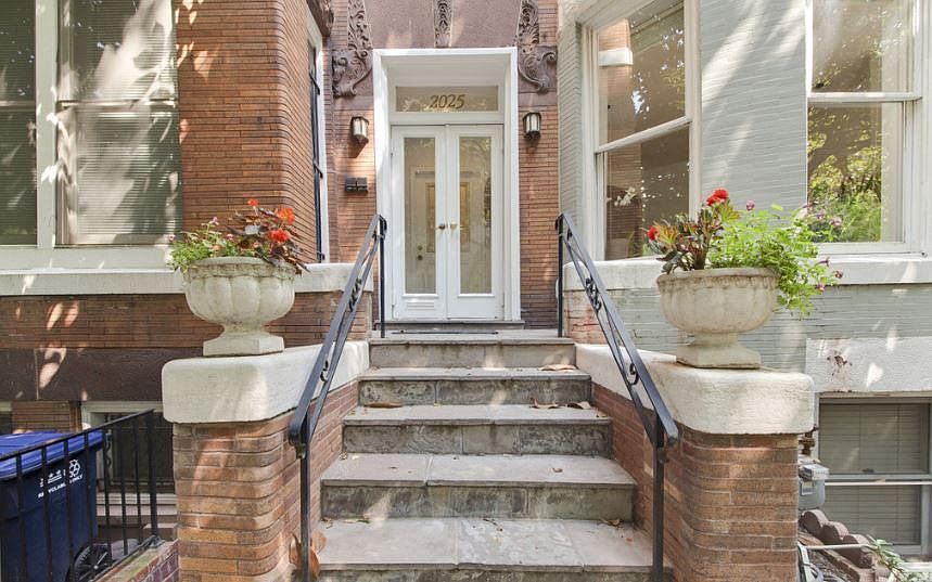 1st image of 2025 Kalorama Rd NW APT 2