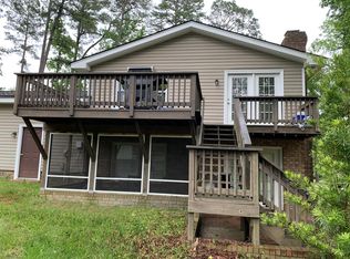 1200 Mashie Ln, Rocky Mount, NC 27804
