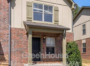 2210 Karrington Rdg, Springdale, AR 72762
