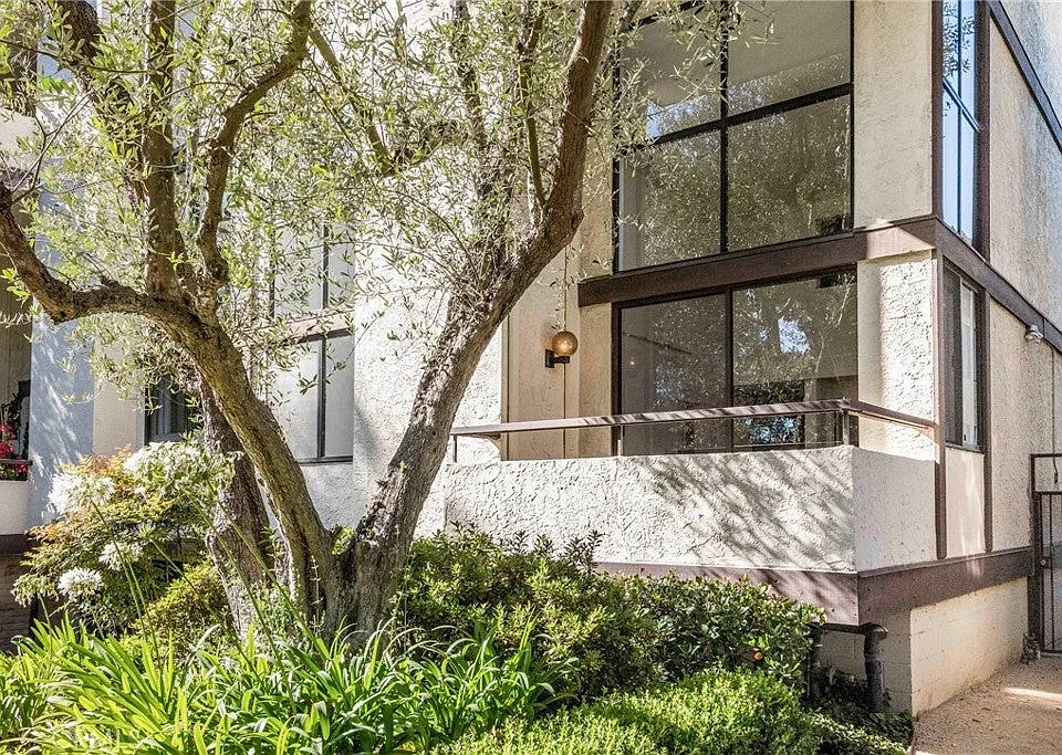 5987 Peacock Ridge Rd #122
